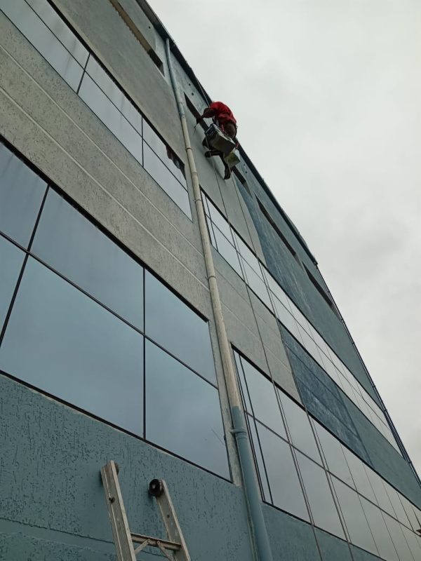 Pintura de Fachada — Edifício Comercial — foto 4